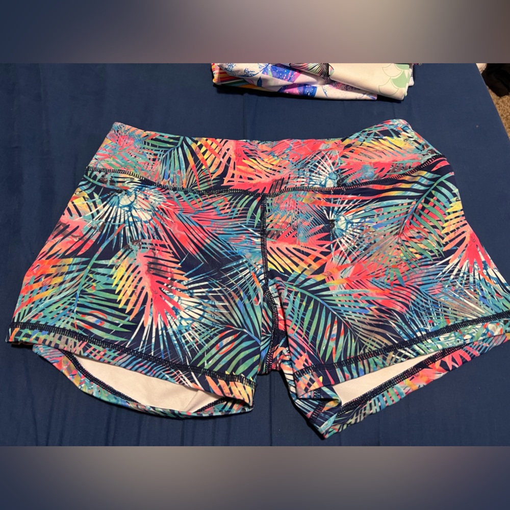 Born Primitive shorts